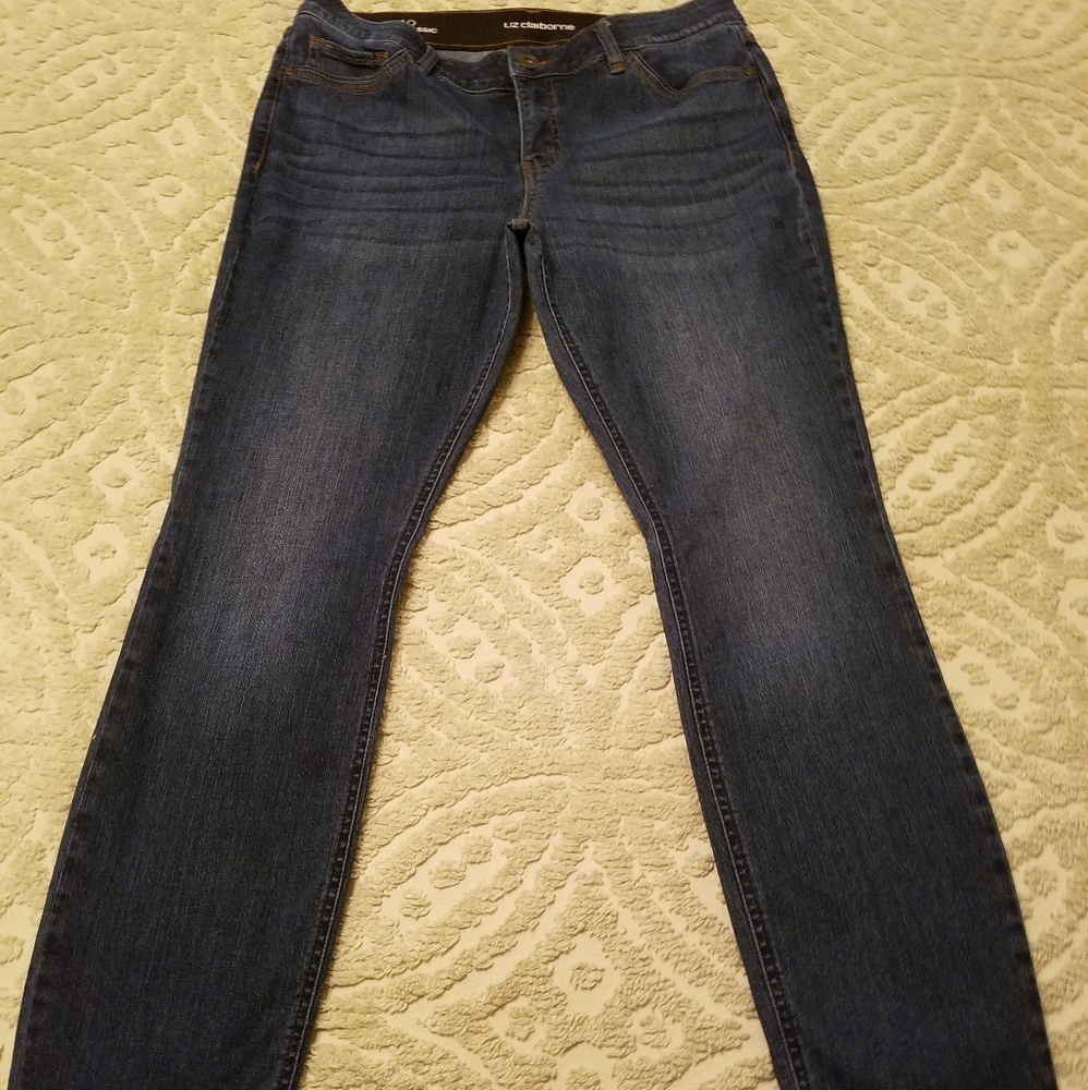 Liz Claiborne jeans, Size 10 classic Skinny